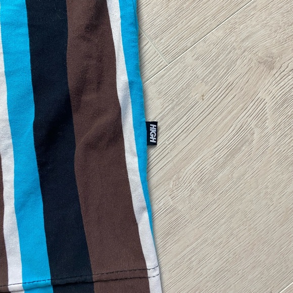 ‘HIGH’ Vertical Striped T-Shirt - Picture 5 of 9